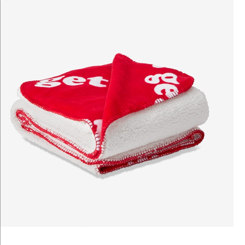 Victoria’s Secret “Pink” Sherpa Blanket/Throw